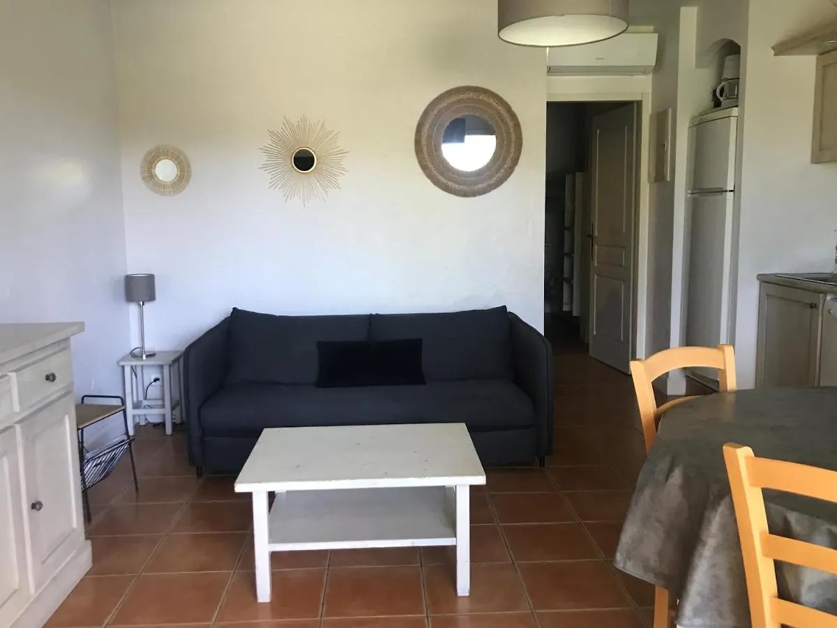Apartman Les Terrasses Du Liouquet T2, Piscine , Parking , Mer A 150 M La Ciotat